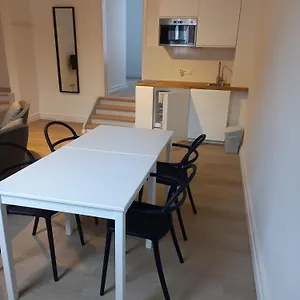 Flats - D'ici D'ailleurs Brüssel